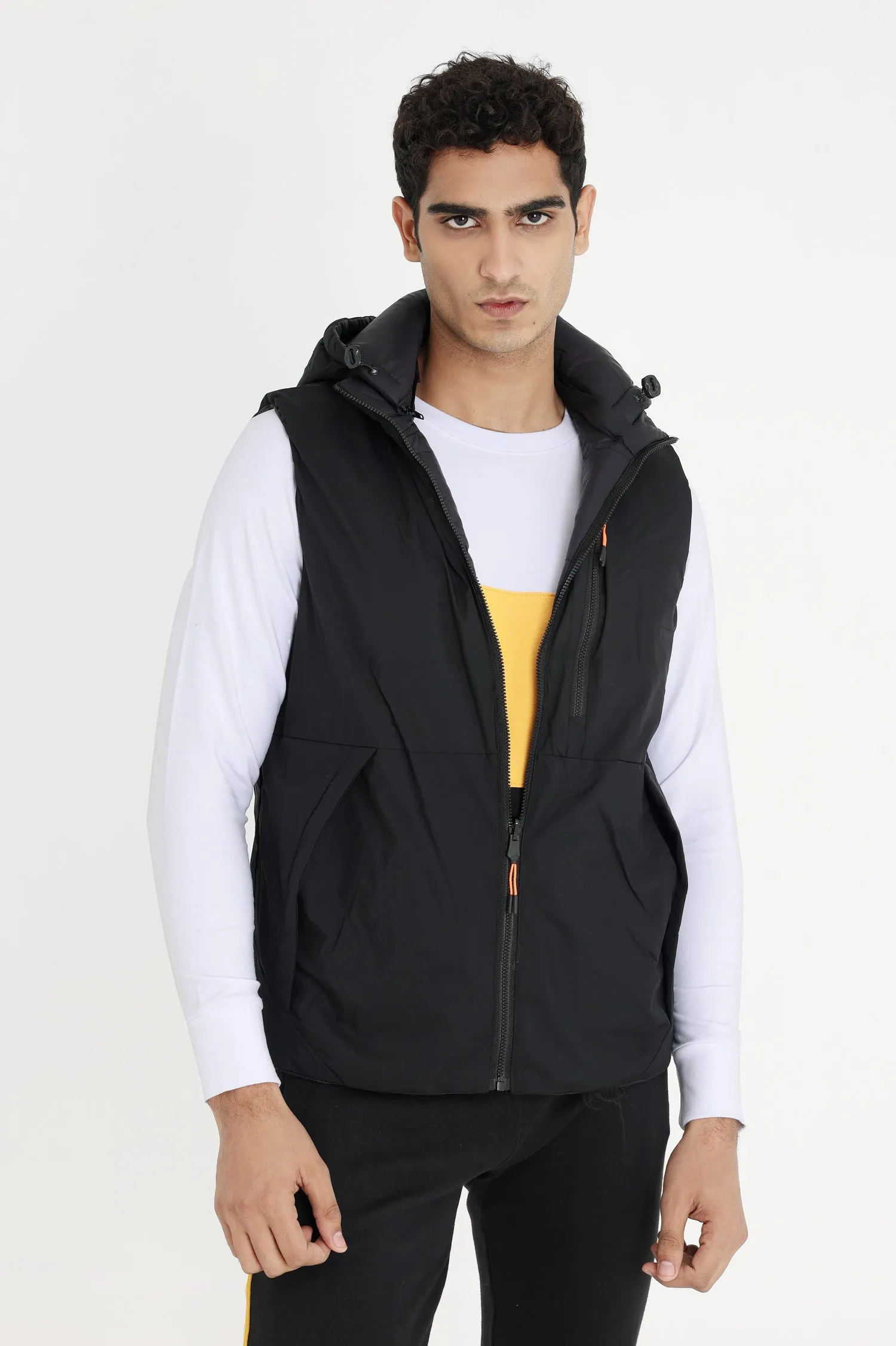 ALMAS HOODED PUFFER JACKET-BLACK