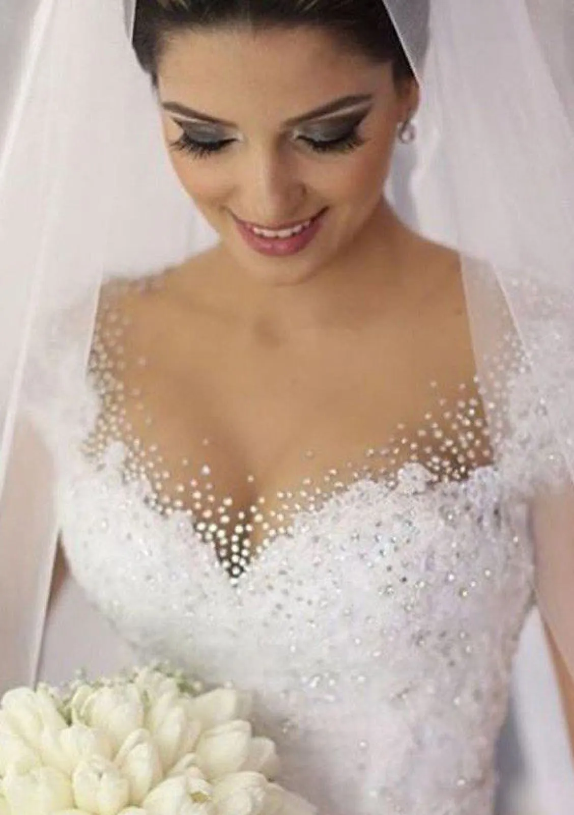 Beading Ball Gown Sweetheart Cap Sleeve Long Lace Wedding Dress