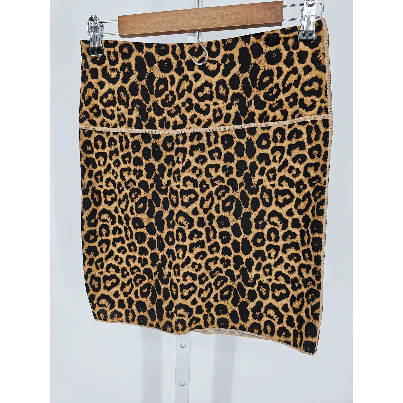 FIT Womens Sz L Tummy Control Pencil Skirt Cheetah Leopard Print Brown Black