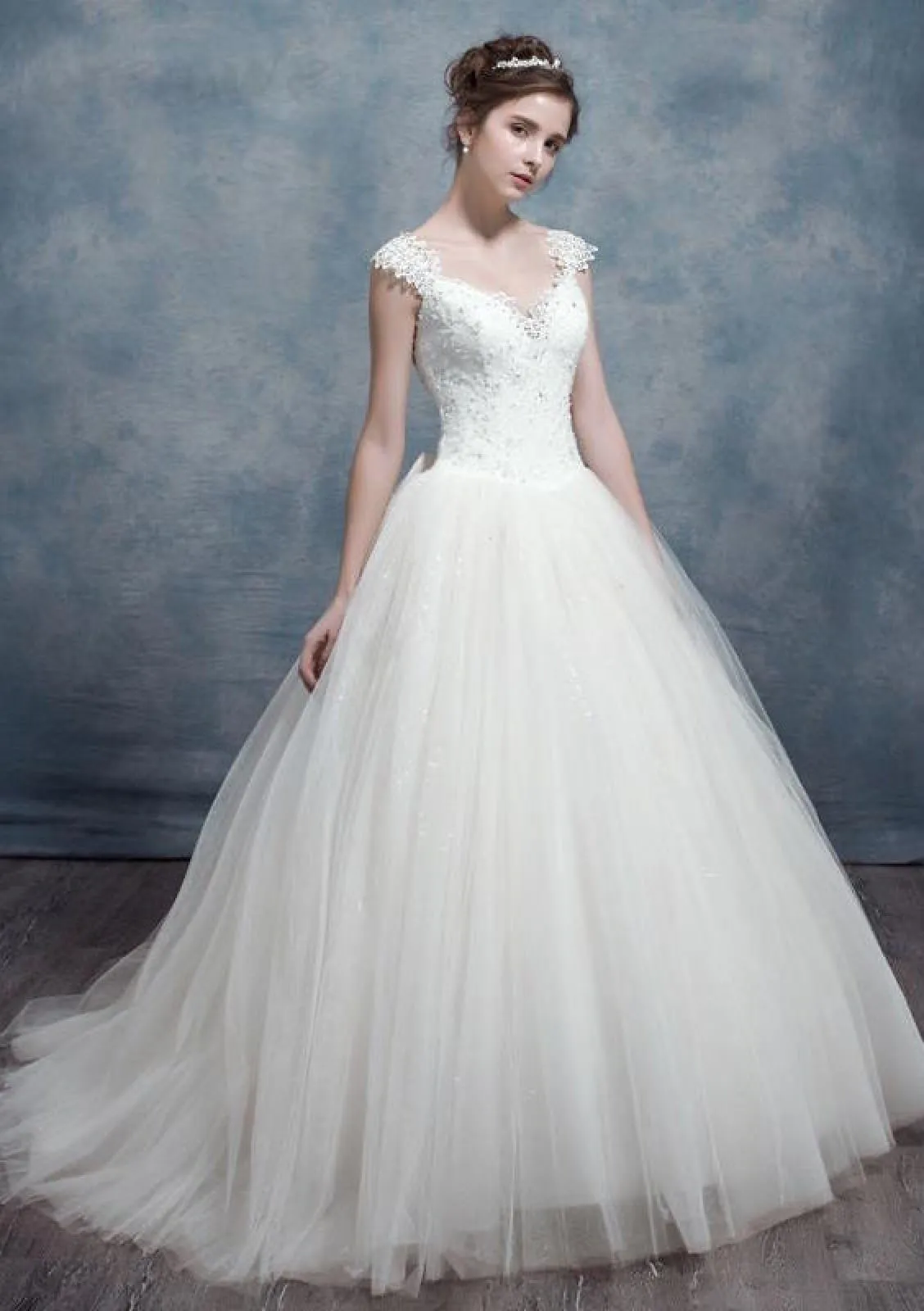 Ivory Lace Cap Sleeve Tulle Ball Gown Sweep Wedding Dress, Bowknot