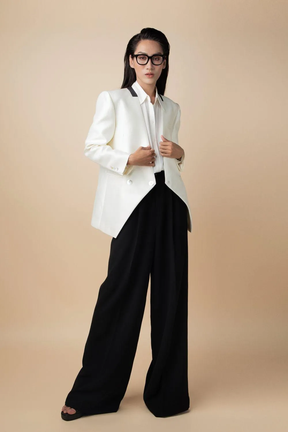 Kamryn Straight Button Taffeta Blazer