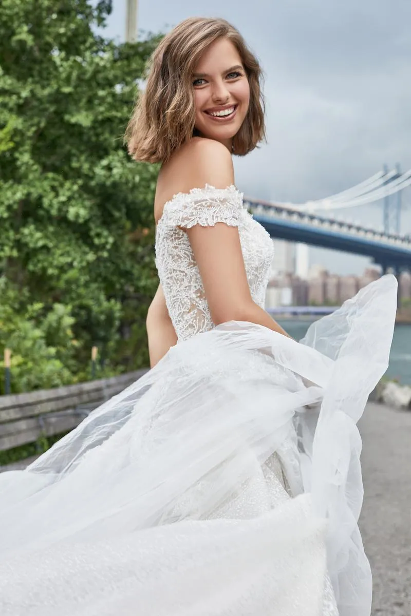 Madison James Bridal  Dress MJ904