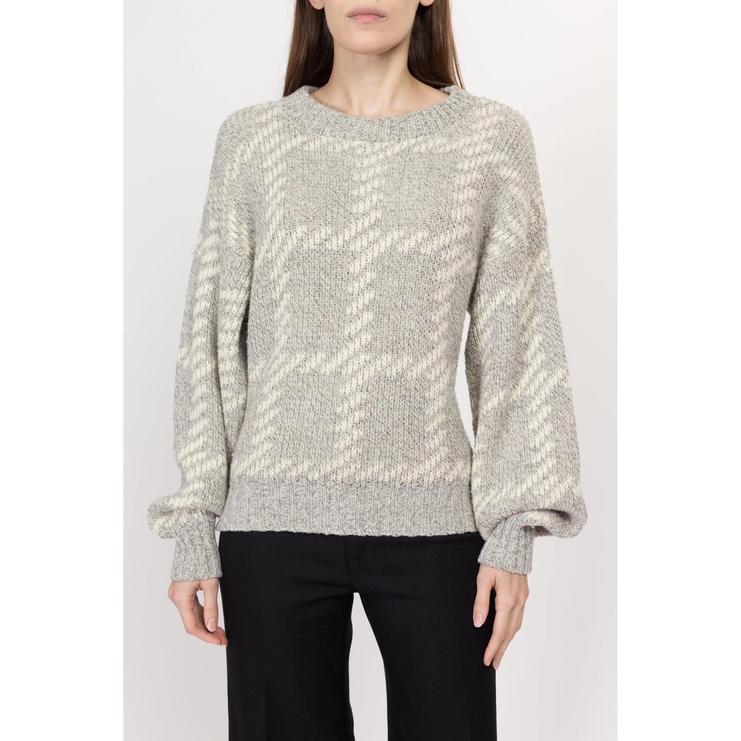 Med-Lrg 80s Grey & Cream Slouchy Knit Sweater