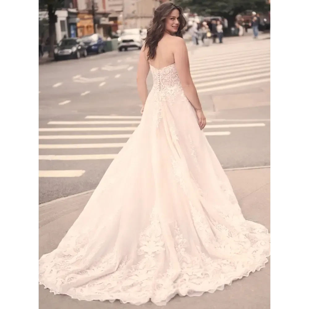 Ulanda by Maggie Sottero