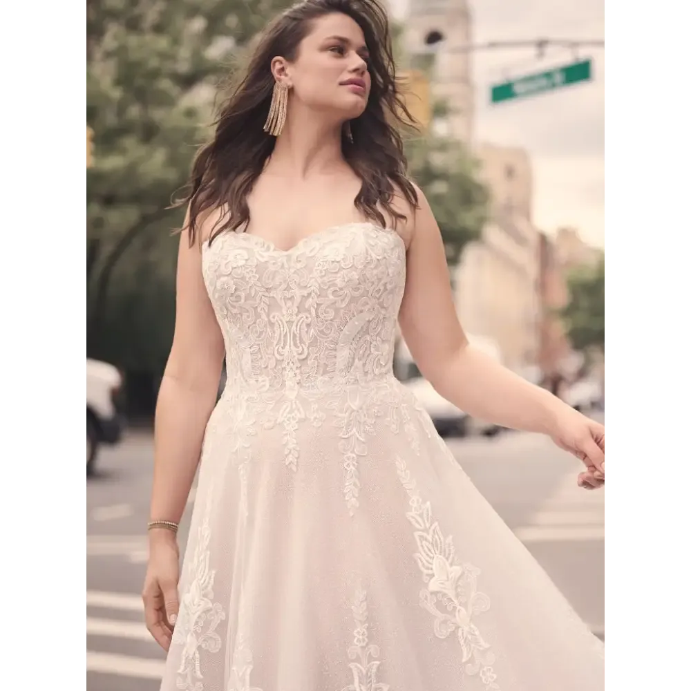 Ulanda by Maggie Sottero