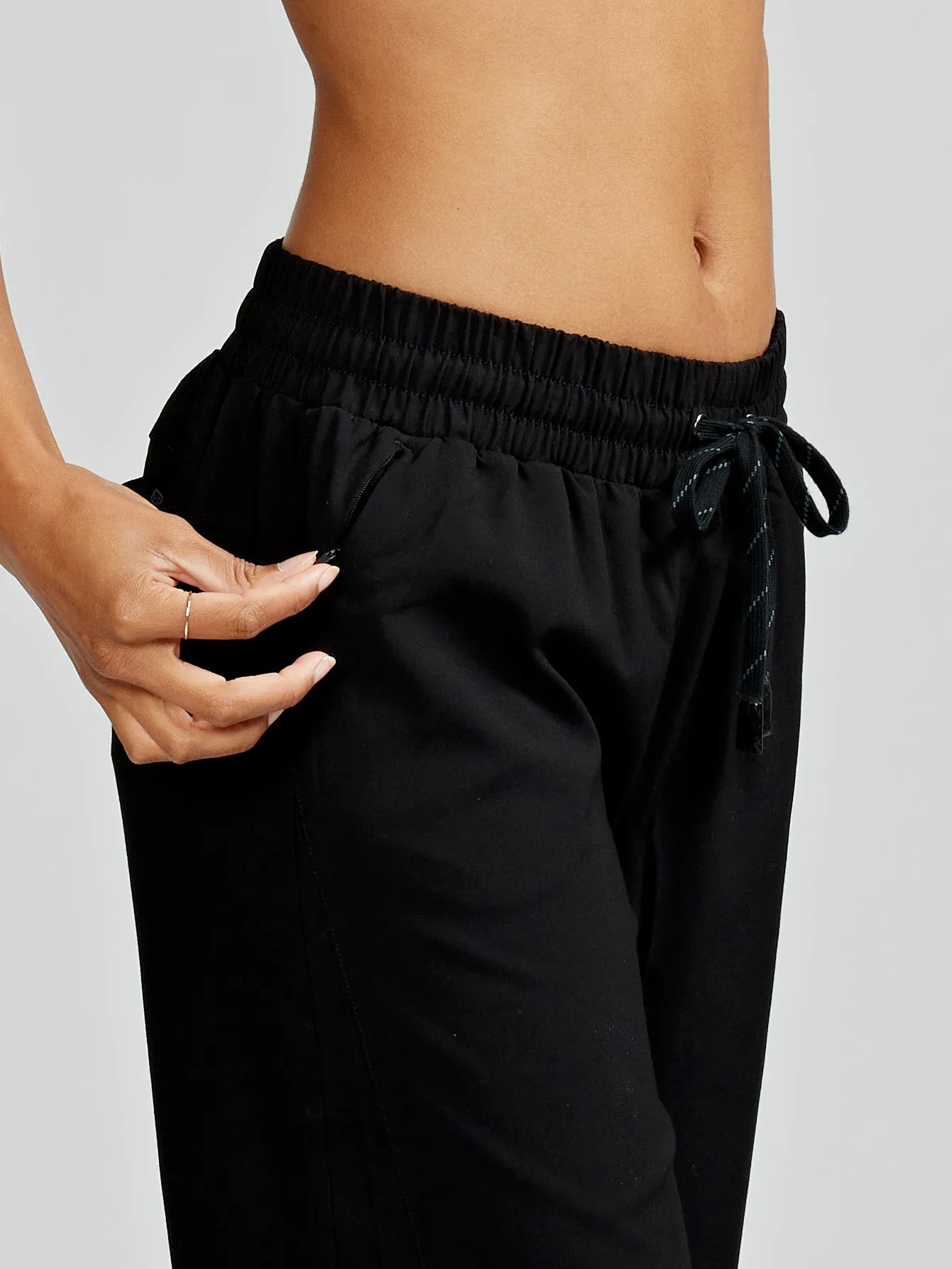 Weekend Wide Leg Pant 22in