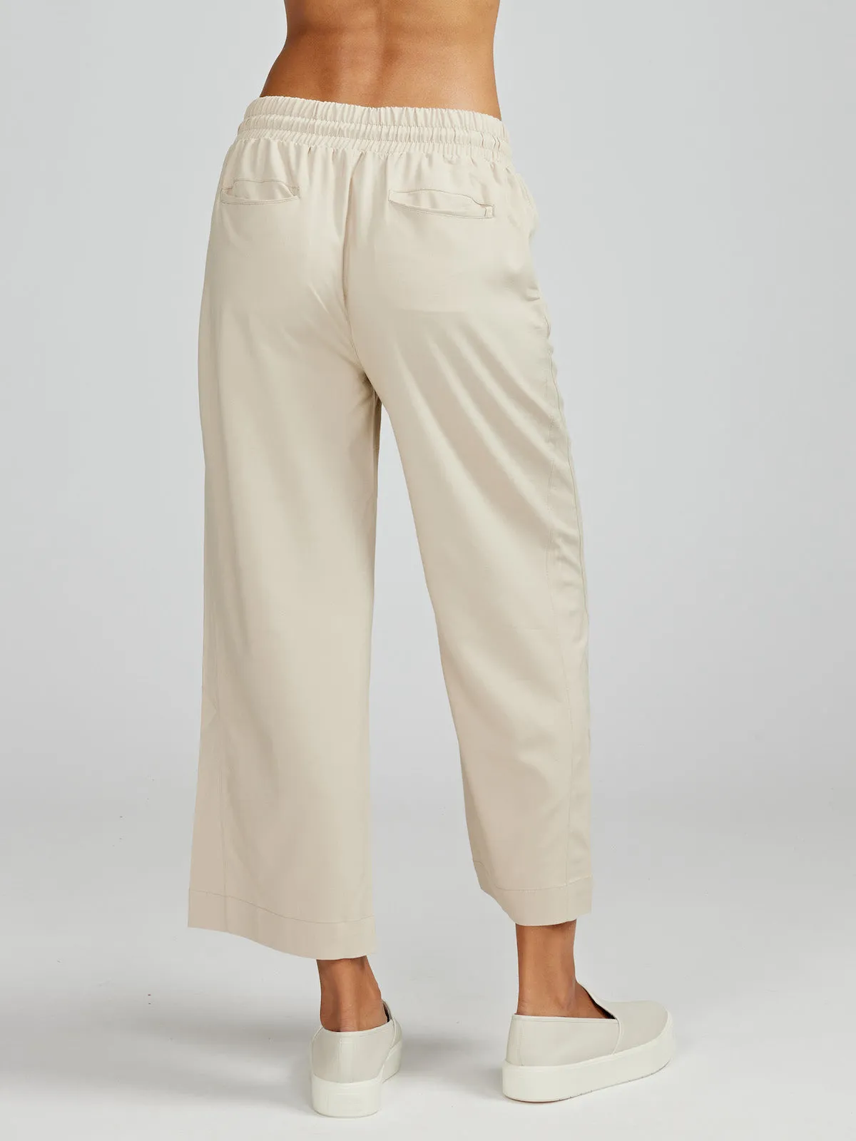 Weekend Wide Leg Pant 22in