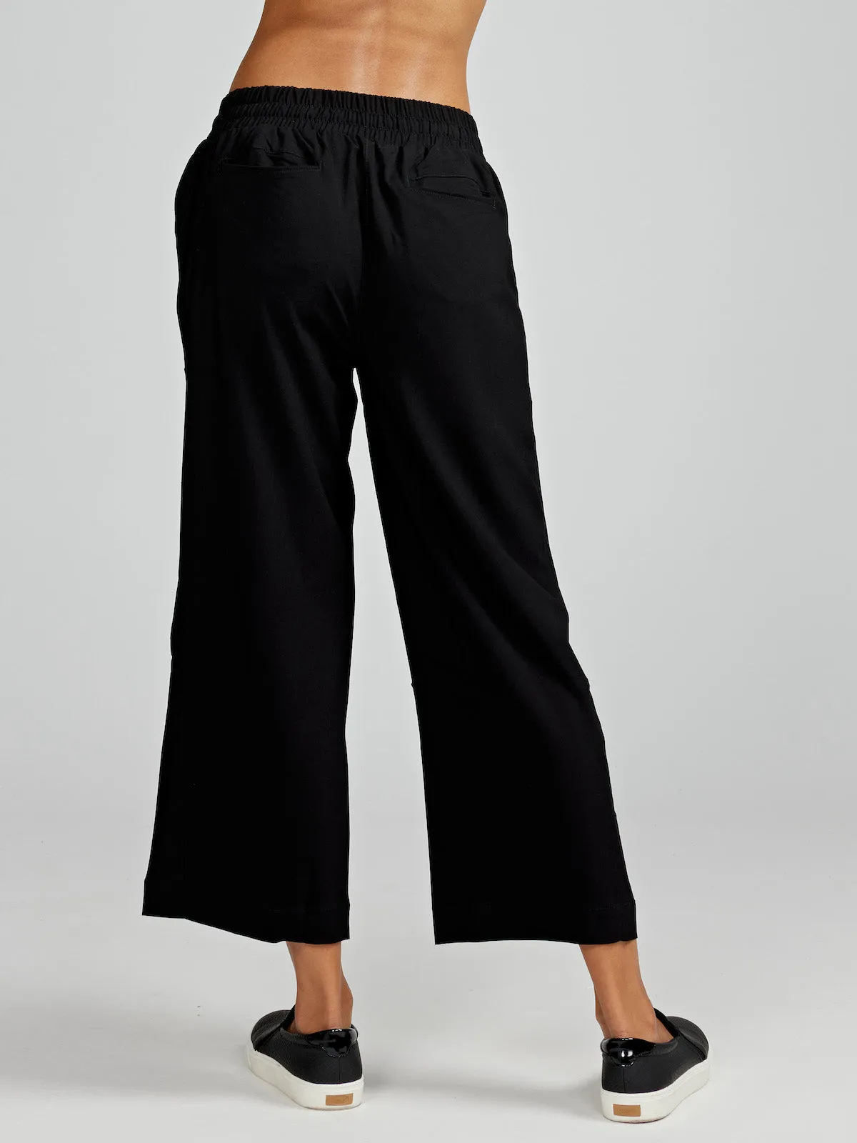 Weekend Wide Leg Pant 22in