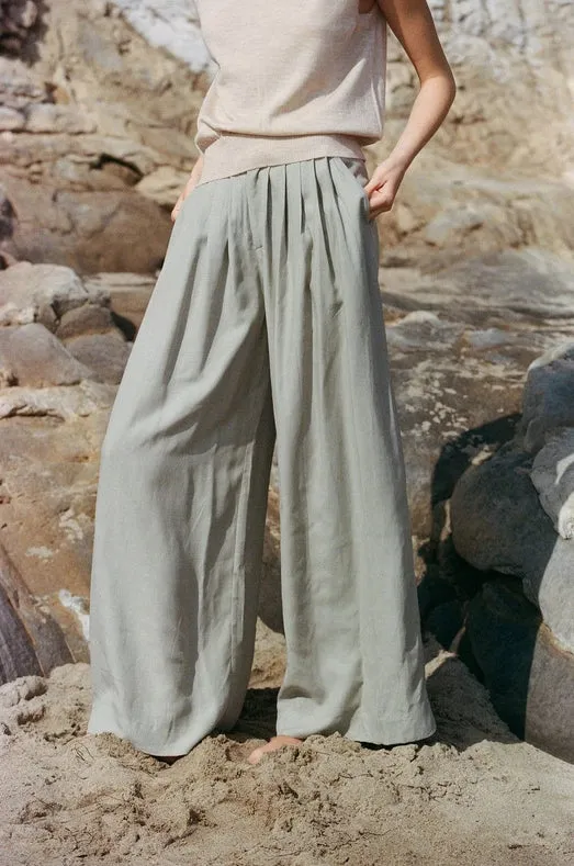 Woven Tencel Cupro Pleated Wide Leg Pants Pewter